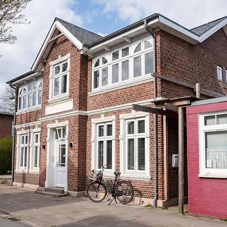 Altes Notariat Hausteil 1 *