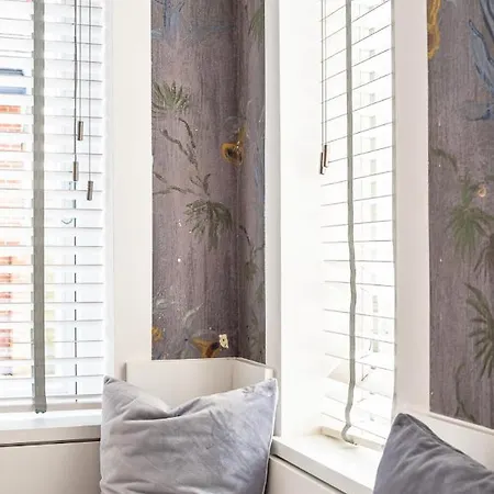 Ferienhaus Altes Notariat Hausteil 1 *